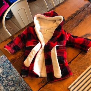 Euc warm hooded buffalo plaid 12 month robe